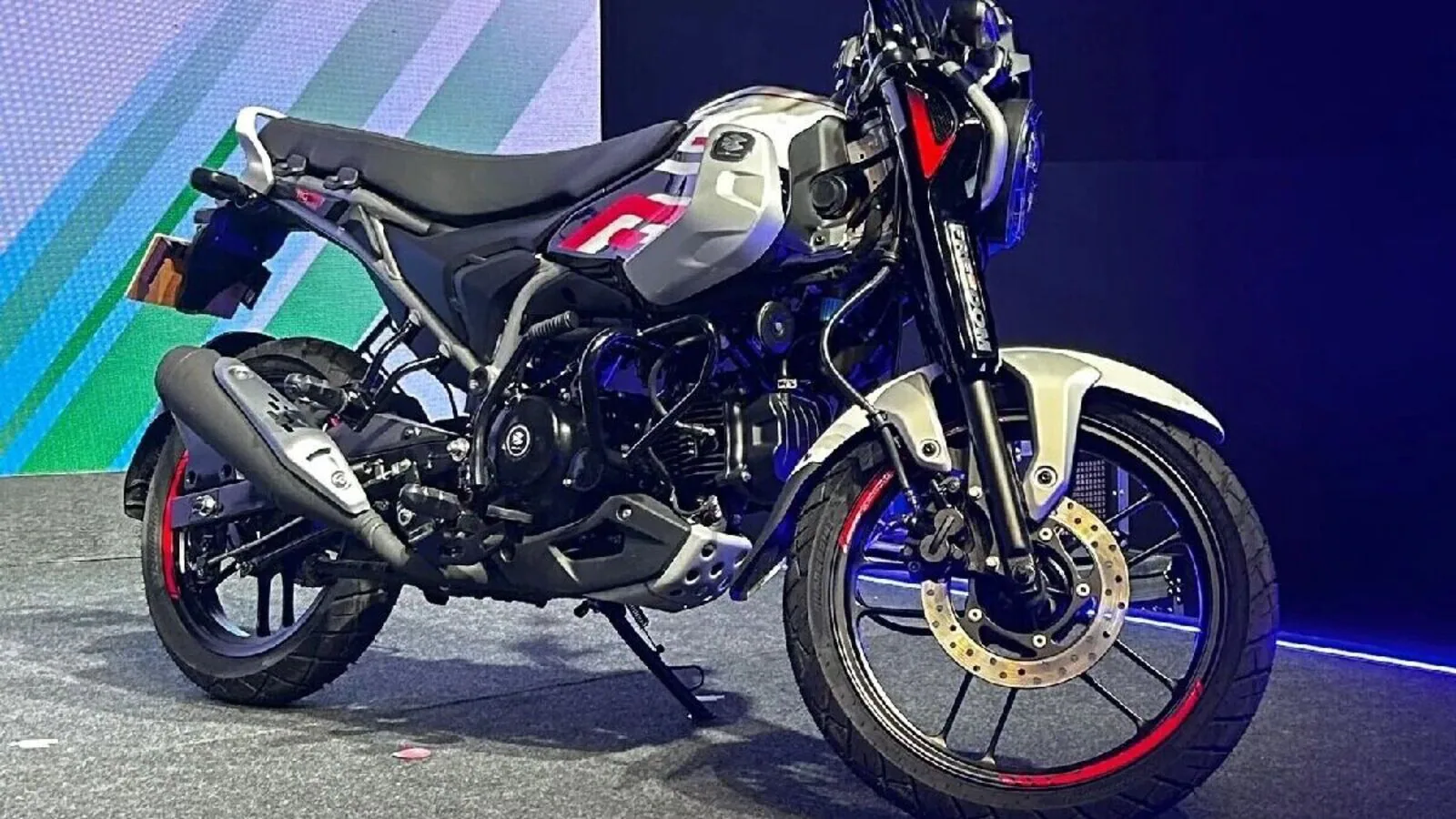 In 2025, India is going to see a new trend in the two-wheeler segment – CNG bike