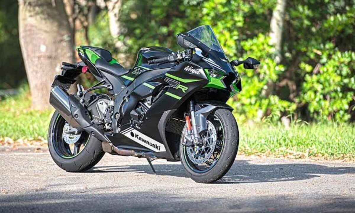 A Stunning Debut for Superbike Fans: Kawasaki Ninja ZX-10R 2025
